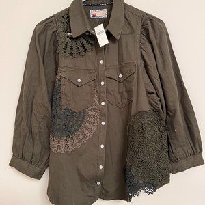 NWT, Anthropologie, Forest Green Embroidered Button Top, Size S, Mesh Detail